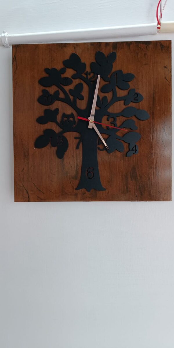Wall clock 3
